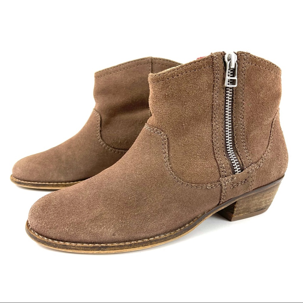 Steve Madden Leonn Suede Ankle Boot